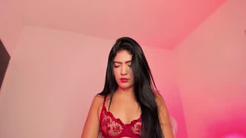 Snapshot of sussan_nicolle1 chatting on 03/31/26, 01:55 Sussan Nicole online show from 03/31/26, 01:55