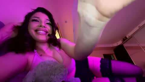 Snapshot of sussanbe1 chatting on 05/13/26, 12:57 sussanbe1 online show from 05/13/26, 12:57