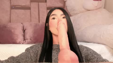 Snapshot of sussie_thompsom chatting on 03/26/26, 04:56 Sussie Tompsom online show from 03/26/26, 04:56