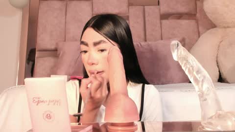 Snapshot of sussie_thompsom chatting on 03/30/26, 12:39 Sussie Tompsom online show from 03/30/26, 12:39