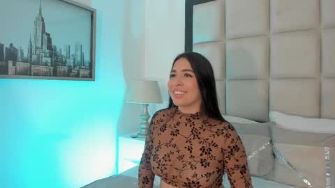 Snapshot of sussyfoxx_ chatting on 03/08/26, 06:01 sussyfoxx_ online show from 03/08/26, 06:01