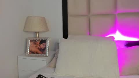 Snapshot of sussyfoxx_ chatting on 03/27/26, 08:26 sussyfoxx_ online show from 03/27/26, 08:26