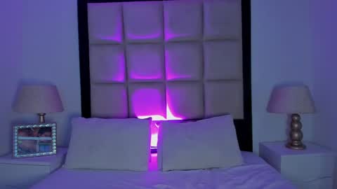 Snapshot of sussyfoxx_ chatting on 04/09/26, 03:06 sussyfoxx_ online show from 04/09/26, 03:06