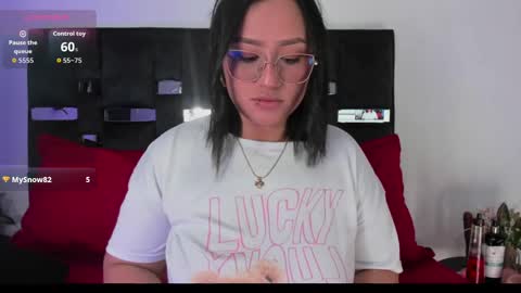 Snapshot of sussysunny_ chatting on 04/07/26, 04:13 Sussy Sunny online show from 04/07/26, 04:13