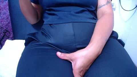 Snapshot of susy_perverttt chatting on 04/22/26, 01:45 susy_perverttt online show from 04/22/26, 01:45