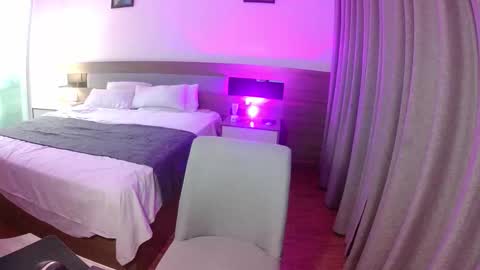 susyli online show from 11/27/25, 04:31