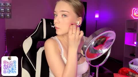 Jessica online show from 02/16/26, 08:16