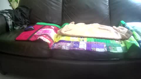 Snapshot of suv1 chatting on 10/28/25, 03:21 Otto online show from 10/28/25, 03:21