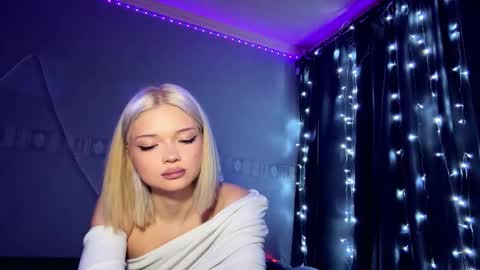 Snapshot of suzannabarmes chatting on 03/29/26, 11:05 Stacy online show from 03/29/26, 11:05