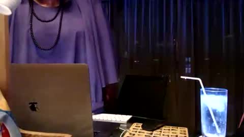 Snapshot of suzannebanci chatting on 12/02/25, 02:12 My name is Sissy or more fully Suzanna Aprilia Maria Mariquita Catarina Chinita Banci. Soy una puta - que chimba ladybug online show from 12/02/25, 02:12