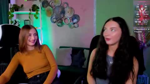 Snapshot of suzi_love chatting on 10/08/25, 09:29 suzi_love online show from 10/08/25, 09:29