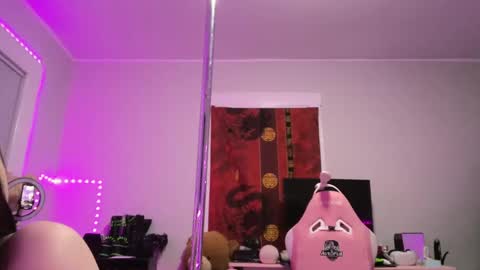 SuzukiBunny online show from 12/21/24, 11:24