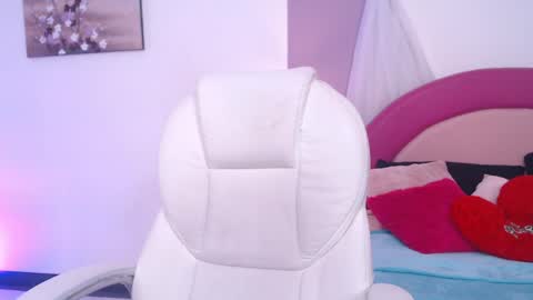 Susy  online show from 04/14/26, 07:53