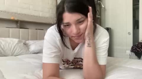 Suzy online show from 02/11/26, 07:41