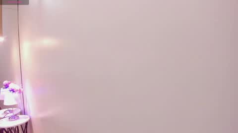 Snapshot of suzylee_ chatting on 05/26/26, 02:51 suzylee_ online show from 05/26/26, 02:51