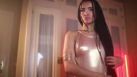 Snapshot of suzysuza chatting on 11/03/25, 04:08 suzysuza online show from 11/03/25, 04:08