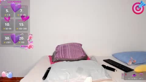 suzzann_rugg online show from 11/27/25, 09:50