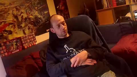 Snapshot of svenerd______ chatting on 02/16/26, 10:28 svenerd______ online show from 02/16/26, 10:28