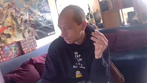 Snapshot of svenerd______ chatting on 02/18/26, 10:33 svenerd______ online show from 02/18/26, 10:33