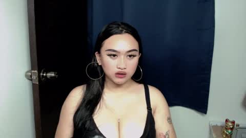 Snapshot of sw33tgirl_moaner chatting on 07/05/26, 12:12 Angelic Baby online show from 07/05/26, 12:12