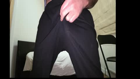 Snapshot of swaainaai chatting on 03/28/26, 10:09 swaainaai online show from 03/28/26, 10:09