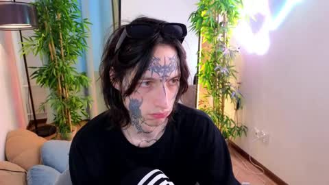 Snapshot of swagamee chatting on 03/29/26, 02:17 Eric online show from 03/29/26, 02:17