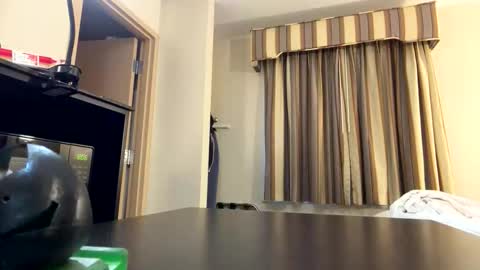 Snapshot of swagkitten chatting on 05/04/26, 12:06 swagkitten online show from 05/04/26, 12:06