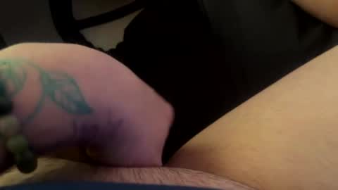 Snapshot of swallowme2121 chatting on 12/14/24, 05:40 Swallow me online show from 12/14/24, 05:40