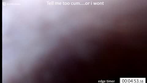 Snapshot of swallowscuum chatting on 04/26/26, 04:43 CuumsTooMuch online show from 04/26/26, 04:43
