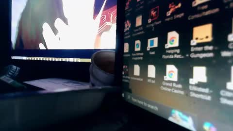 Snapshot of swampwolf chatting on 12/24/24, 06:00 deprivedepravity online show from 12/24/24, 06:00