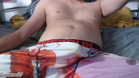 swanou87 online show from 10/01/25, 10:10