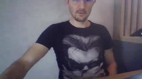 Snapshot of swarogpl chatting on 01/15/25, 12:58 swarogpl online show from 01/15/25, 12:58