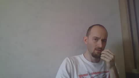 Snapshot of swarogpl chatting on 02/04/25, 11:16 swarogpl online show from 02/04/25, 11:16