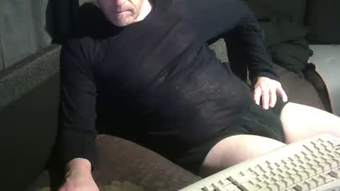 ArnSwart online show from 11/14/25, 04:11