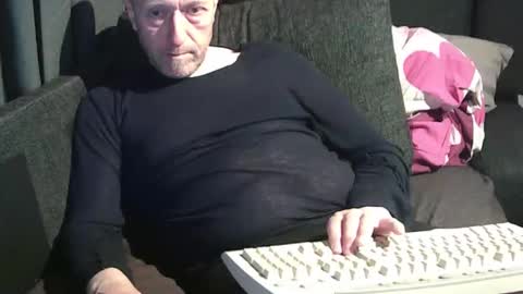 ArnSwart online show from 04/15/26, 10:54