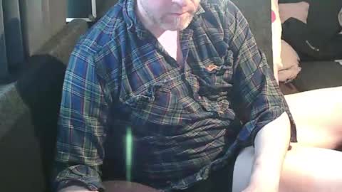 Snapshot of swartarn chatting on 04/20/26, 02:42 ArnSwart online show from 04/20/26, 02:42