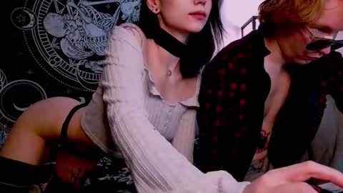 sweaties3 online show from 12/05/25, 01:42