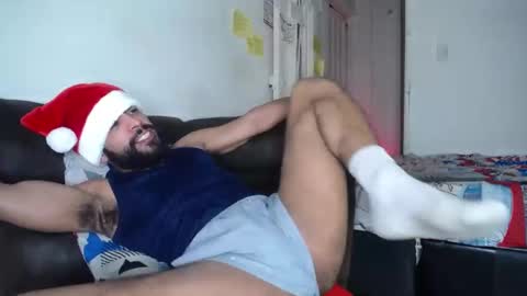 Snapshot of sweatyhairypig1 chatting on 12/04/24, 02:09 joel bliss online show from 12/04/24, 02:09