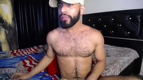 Snapshot of sweatyhairypig1 chatting on 12/30/24, 07:15 joel bliss online show from 12/30/24, 07:15