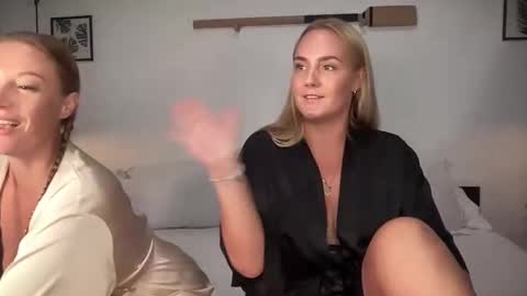 Snapshot of swedish_candii chatting on 03/05/25, 04:45 Swedish Candii online show from 03/05/25, 04:45