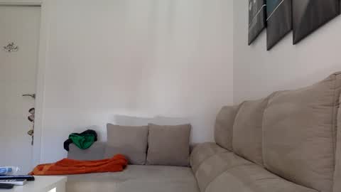 Snapshot of swee788485 chatting on 10/22/25, 09:42 ALBA online show from 10/22/25, 09:42