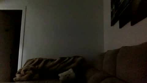 Snapshot of swee788485 chatting on 11/06/25, 06:09 ALBA online show from 11/06/25, 06:09