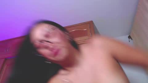 Snapshot of sweeet_amy chatting on 02/05/25, 11:28 Amy  IG sweeet amy0 online show from 02/05/25, 11:28