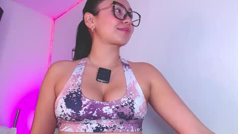 Snapshot of sweeet_amy chatting on 09/20/25, 05:47 Amy  IG sweeet amy0 online show from 09/20/25, 05:47