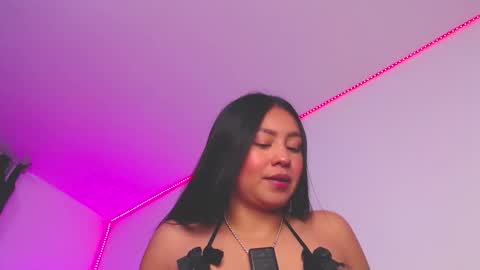 Snapshot of sweeet_amy chatting on 09/30/25, 08:25 Amy  IG sweeet amy0 online show from 09/30/25, 08:25