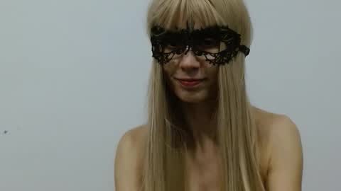 Snapshot of sweeetlizzi chatting on 11/15/25, 10:59 SweetLizzi online show from 11/15/25, 10:59