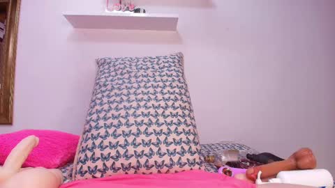 Debora  online show from 09/22/25, 11:56