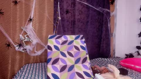 Debora  online show from 10/27/25, 11:58