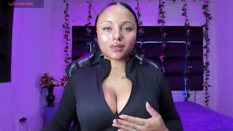 Snapshot of sweelanna chatting on 03/06/26, 01:24 sweet ana online show from 03/06/26, 01:24