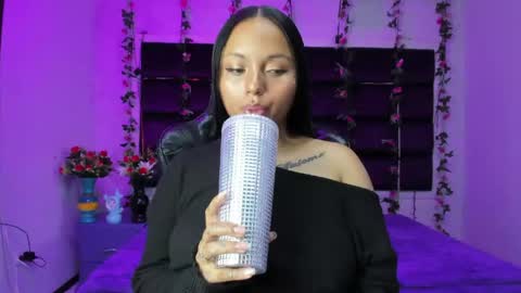 Snapshot of sweelanna chatting on 06/09/26, 12:22 sweet ana online show from 06/09/26, 12:22